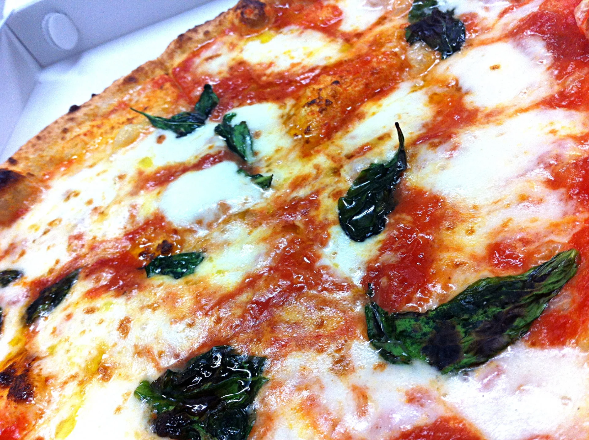 オリジナルピザ